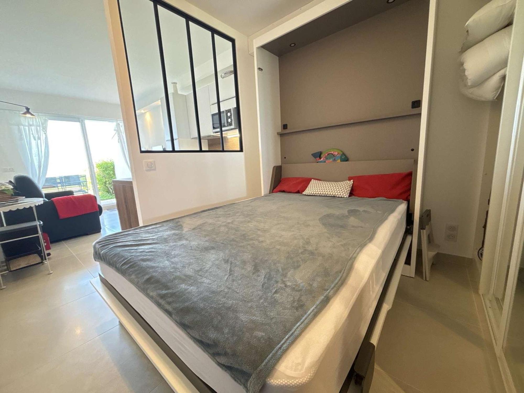 Studio En Bord De Mer A Royan, Parking, Tv, Tout Equipe - Fr-1-494-67 Экстерьер фото